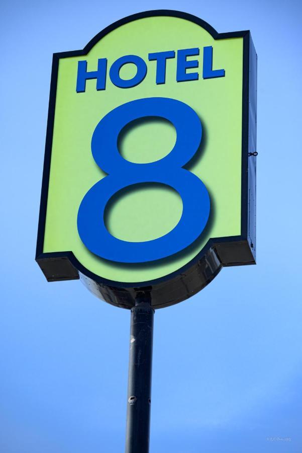 Hotel 8 Fergus Falls Esterno foto