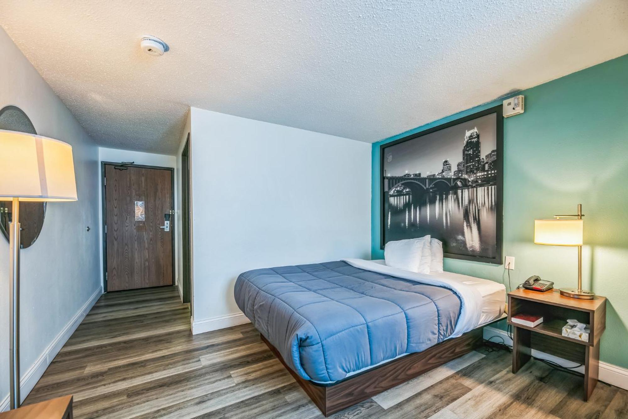 Hotel 8 Fergus Falls Esterno foto